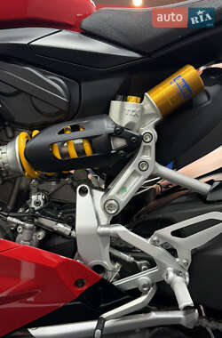 Спортбайк Ducati Panigale V2 2024 в 