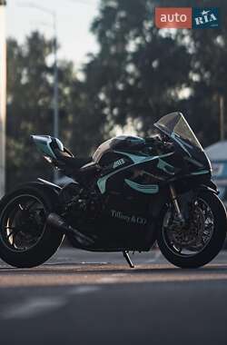 Спортбайк Ducati Panigale V4 2020 в 