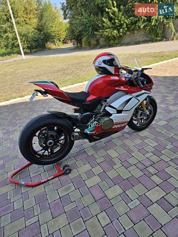 Спортбайк Ducati Panigale V4 2018 в Днепре