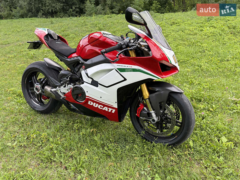 Ducati Panigale V4S 2019