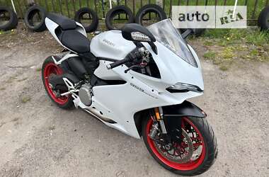 Спортбайк Ducati Panigale 2015 в Львове