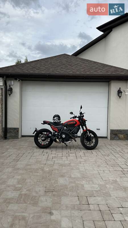 Скремблер Ducati Scrambler Full Throttle 803 2023 в 