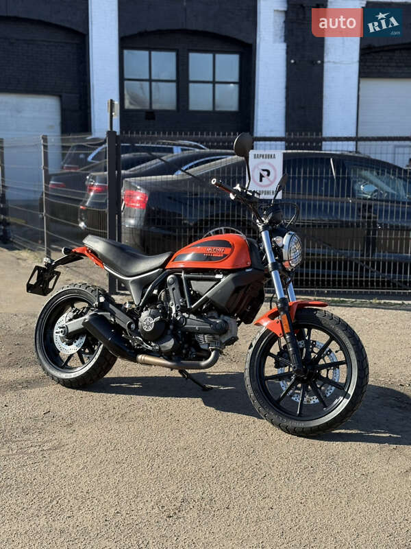 Мотоцикл Классік Ducati Scrambler 2017 в 