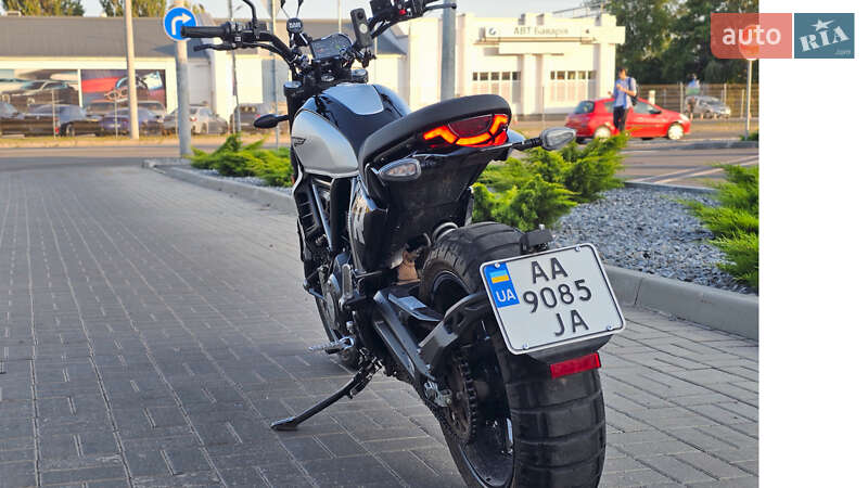 Мотоцикл Классик Ducati Scrambler 2023 в Днепре