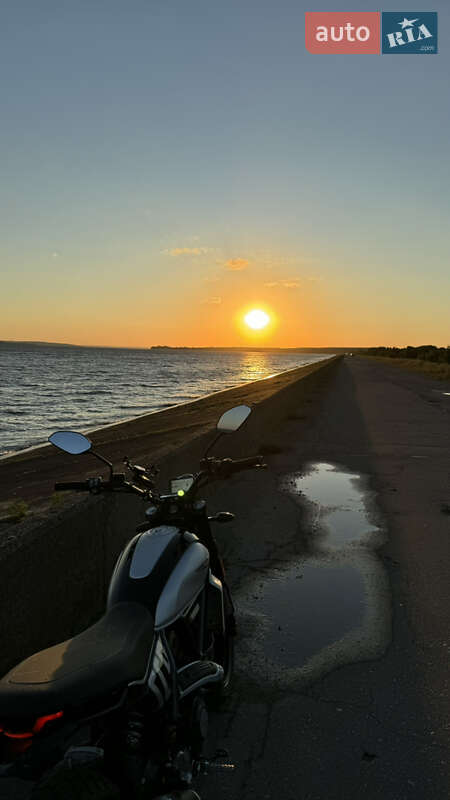 Мотоцикл Классик Ducati Scrambler 2023 в Днепре