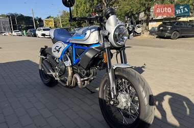 Кафе рейсер Ducati Scrambler 2019 в 