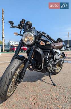 Кафе рейсер Ducati Scrambler 2018 в 