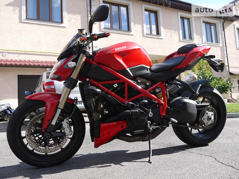 Мотоциклы Ducati Streetfighter 2015 в Кропивницком