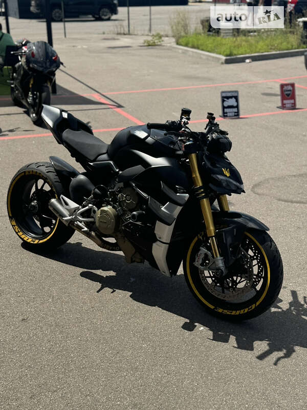 Спортбайк Ducati Streetfighter 2021 в Києві