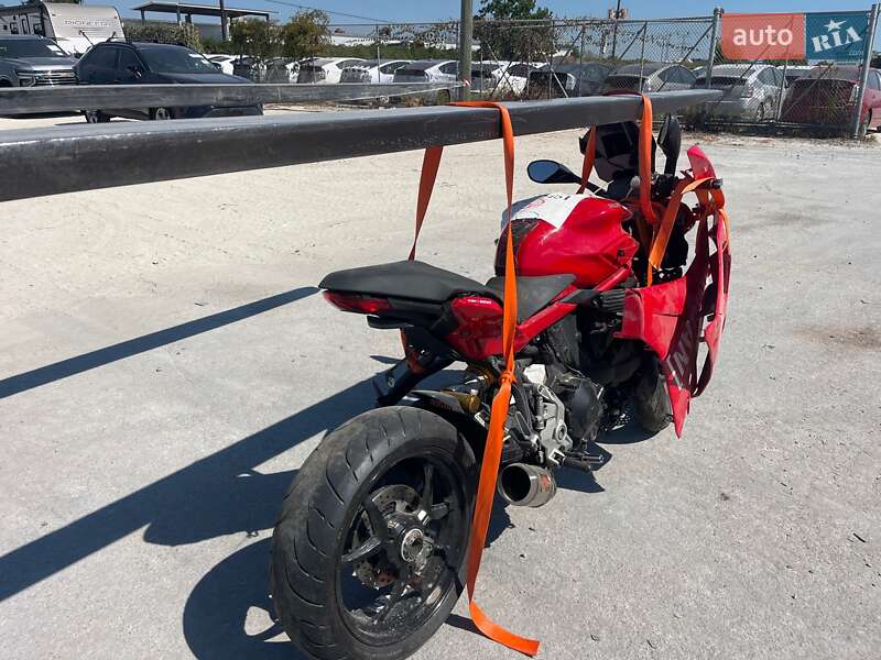 Мотоцикл Спорт-туризм Ducati Supersport 2017 в Днепре фото 8 Мотоцикл Спорт-туризм Ducati Supersport 2017 в Днепре