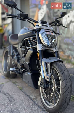 Мотоцикл Круізер Ducati XDiavel 2019 в 