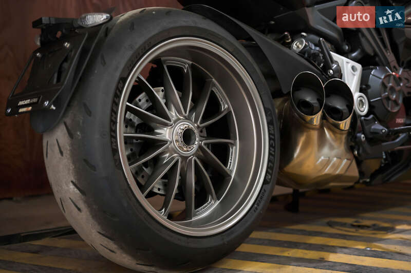 Мотоцикл Круизер Ducati XDiavel 2016 в Днепре фото 15 Мотоцикл Круизер Ducati XDiavel 2016 в Днепре
