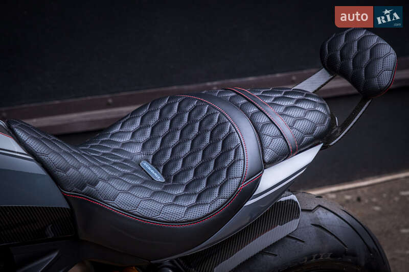 Мотоцикл Круизер Ducati XDiavel 2017 в Киеве