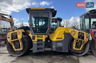 Каток грунтовый Dynapac CC 2017 в Каменском