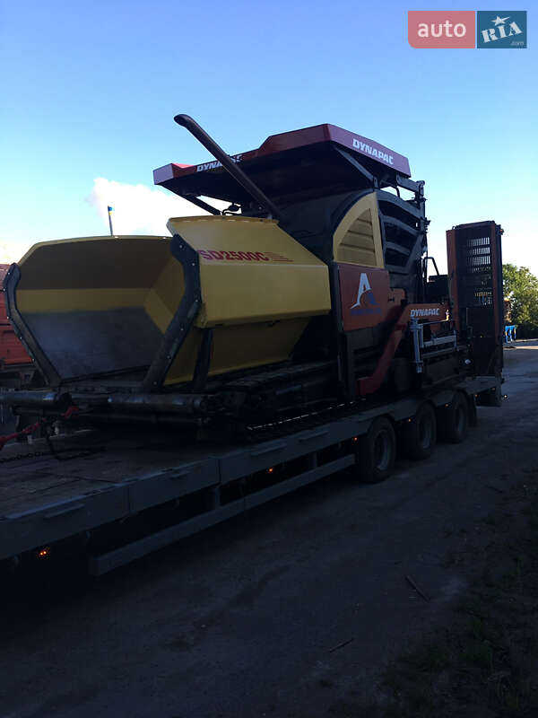 Асфальтоукладчик Dynapac SD 2011 в Заліщиках