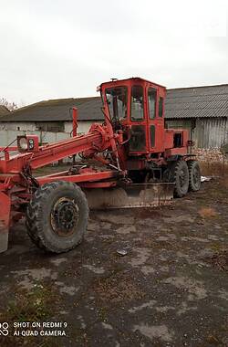 Автогрейдер ДЗ 180 1992 в Дубні