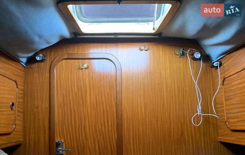 Парусная яхта Elan 333 1990 в Киеве