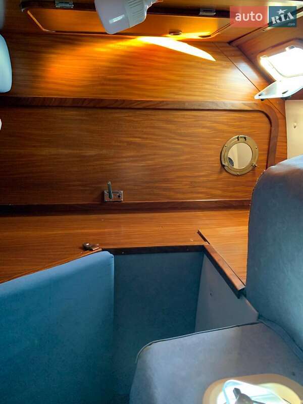 Парусная яхта Elan 333 1990 в Киеве
