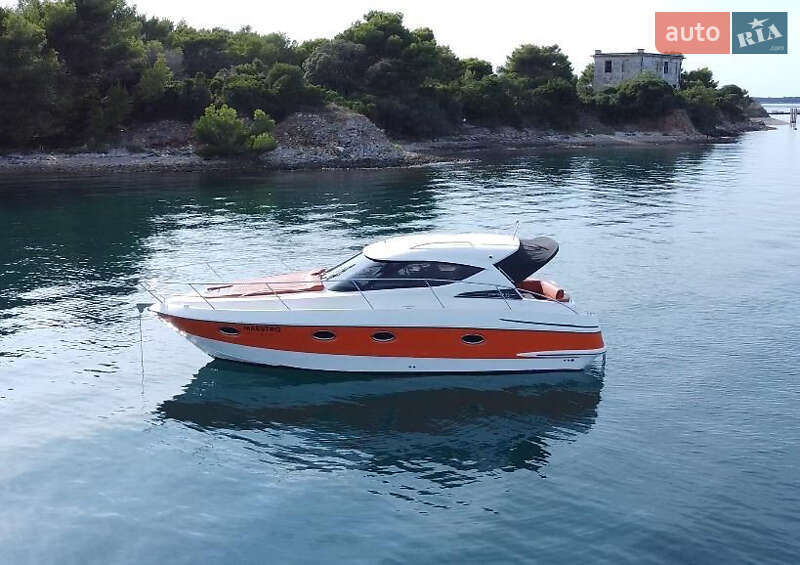 Моторная яхта Elan Power 2018 в Киеве