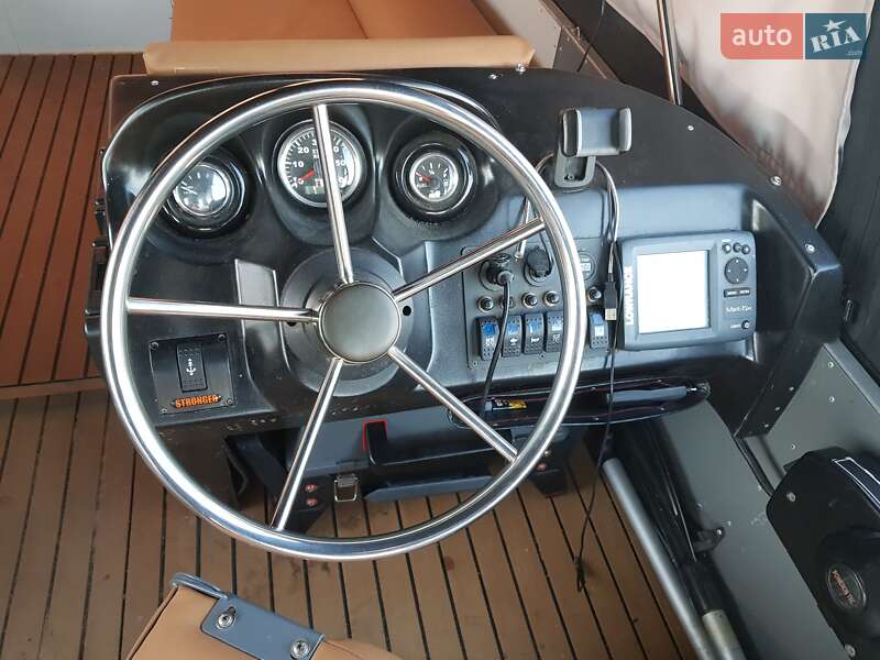 Катер Elete Pontoon Boats 24 2011 в Днепре
