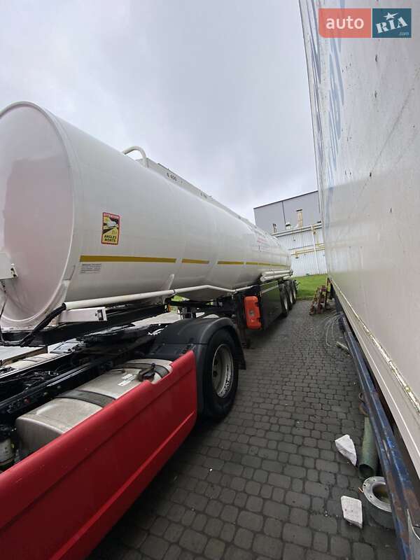 Цистерна полуприцеп Elzam 3NC38 2001 в Львове фото 6 Цистерна полуприцеп Elzam 3NC38 2001 в Львове