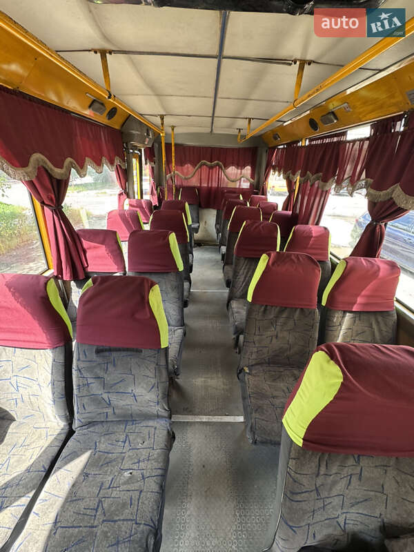 Пригородный автобус EOS Coach 2008 в Дрогобыче