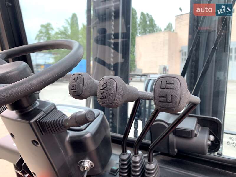 Вилочний навантажувач EP Equipment EFL 2023 в Києві