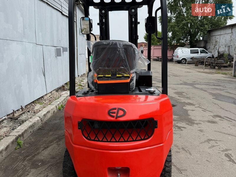 Вилочний навантажувач EP CPCD 2024 в Києві