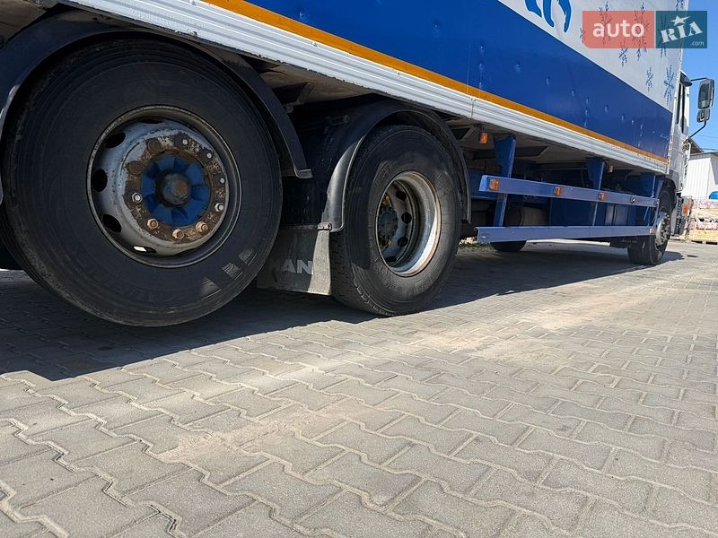 Рефрижератор ERF EC 2003 в Івано-Франківську