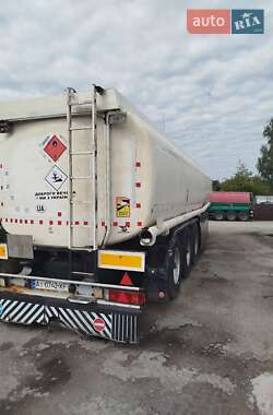Цистерна полуприцеп Esterer  DHE0189T 1992 в 