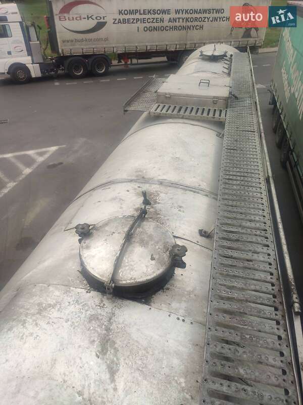 Цистерна полуприцеп Everlast ППЦ 2011 в Киеве