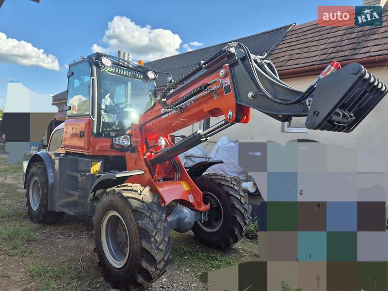 Фронтальный погрузчик Everun  2500F 2025 в 