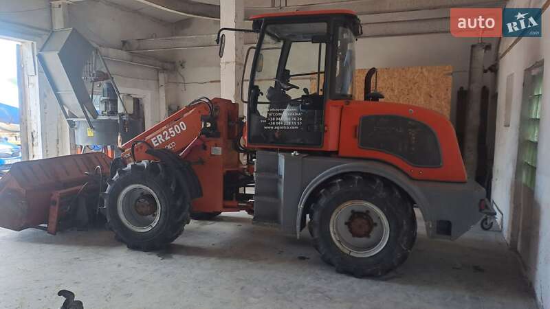 Телескопический погрузчик Everun 2500T 2019 в 
