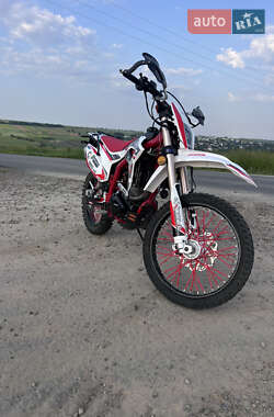 Мотоцикл Позашляховий (Enduro) Exdrive CRF-250 2024 в Магалі