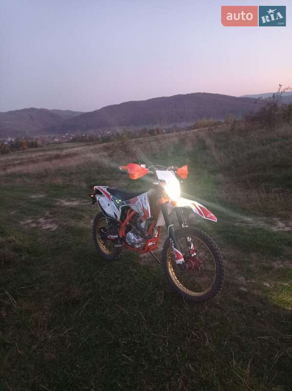 Мотоцикл Внедорожный (Enduro) Exdrive Profactory 2021 в Надворной фото 3 Мотоцикл Внедорожный (Enduro) Exdrive Profactory 2021 в Надворной