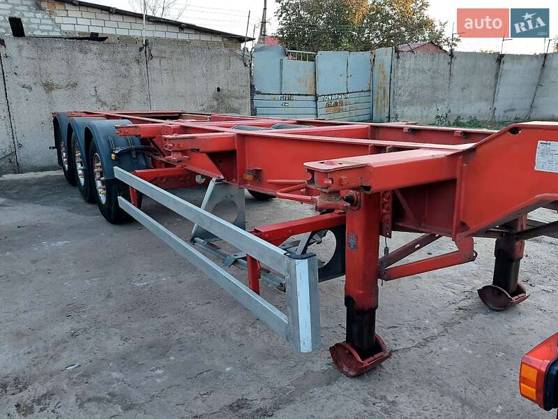 Контейнеровоз F.U.M. FMHJ 3 2004 в Одесі