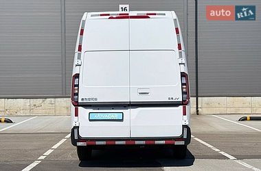 Грузовой фургон Farizon Supervan 2025 в Киеве