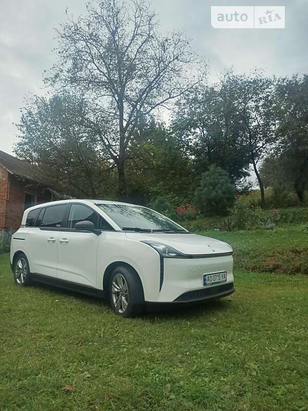 Універсал FAW Bestune NAT 2021 в Львові