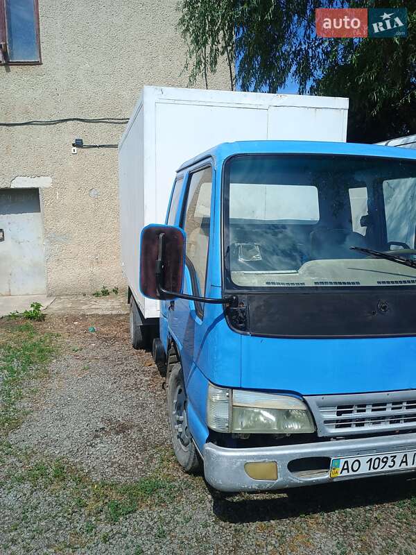 Грузовой фургон FAW 1031 2006 в Ужгороде