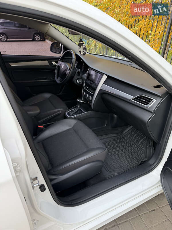 Седан FAW B30 2019 в Борисполі фото 16 Седан FAW B30 2019 в Борисполі