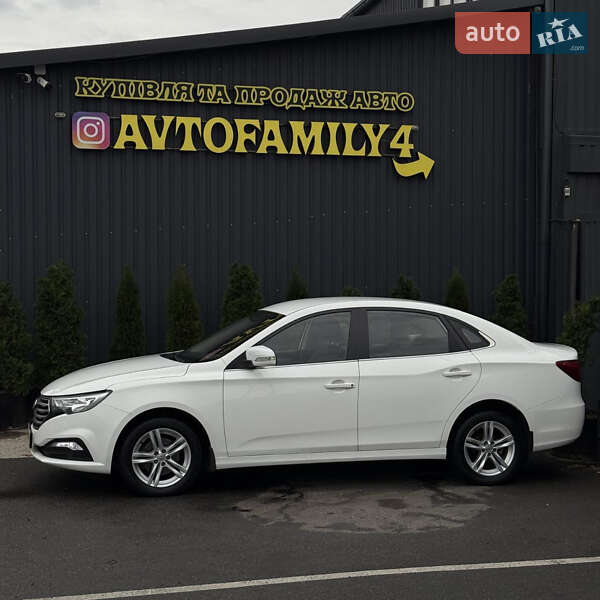 Седан FAW B30 2019 в Дніпрі