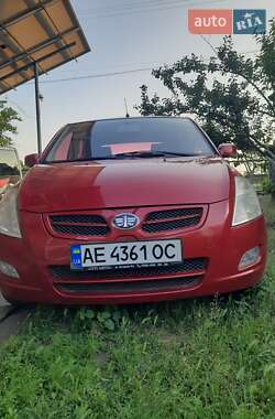 Хэтчбек FAW V2 2013 в Кривом Роге