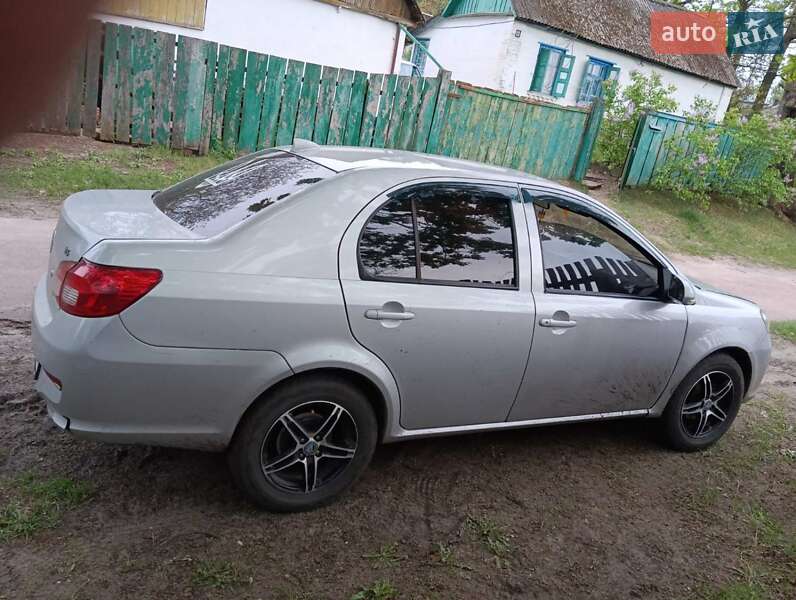 Седан FAW V5 2013 в Броварах