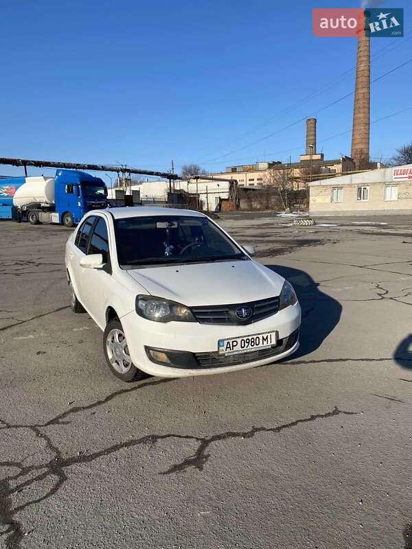 Седан FAW V5 2013 в Запоріжжі