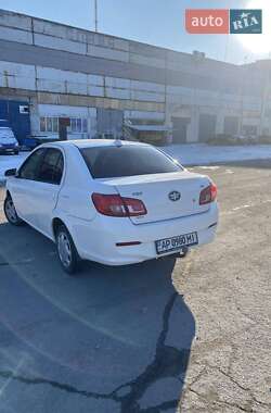 Седан FAW V5 2013 в 