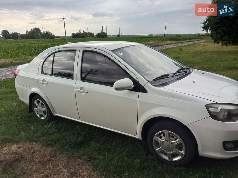Седан FAW V5 2013 в Черкассах