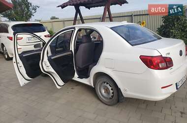 Седан FAW V5 2013 в 