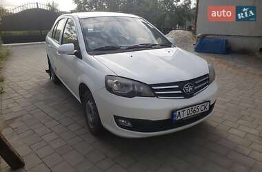 Седан FAW V5 2013 в 