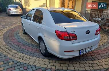 Седан FAW V5 2013 в 