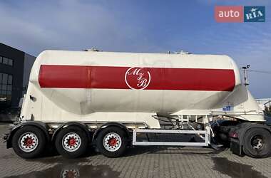 Цистерна полуприцеп Feldbinder EUT 2010 в 